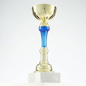 Кубок 132B, наградная фигура, золото, подставка камень, 24 x 8 x 7 см.