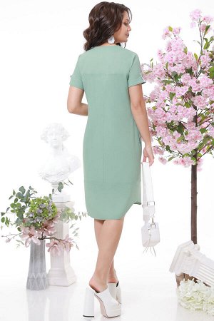 Платье с V-образным вырезом оливкового цвета