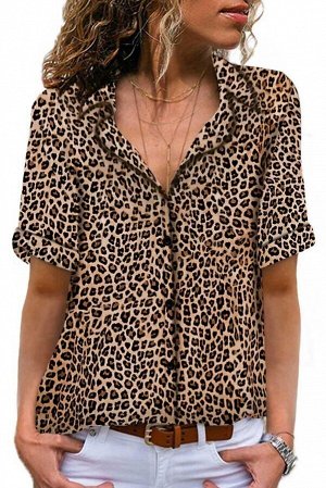 Коричнево-леопардовая блузка на пуговицах и с короткими рукавами