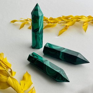 Кристалл из Малахита