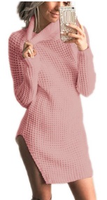 Платье-свитер крупной вязки с высоким боковым вырезом Цвет: РОЗОВЫЙ