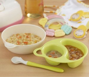 Комплект посуды (чаша с держателем БЕЛАЯ + 2-х секционная тарелка ЗЕЛЕНАЯ) для подогрева пищи в микроволновой печи и хранения готовых блюд для дома и пикника, подходит для кормления детей. Япония