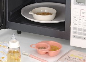 Комплект посуды (чаша с держателем + 2-х секционная тарелка) для подогрева пищи в микроволновой печи и хранения готовых блюд для дома и пикника, подходит для кормления детей. Япония