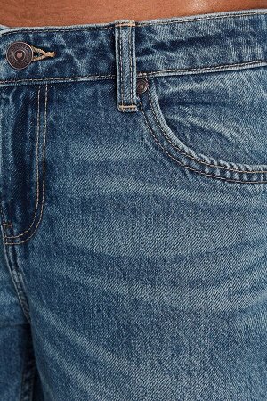 Укороченные джинсы прямого кроя с заниженной талией 05014352