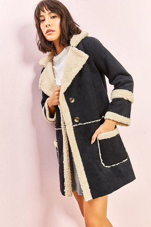 Женская замшевая куртка с пуговицами и карманами 40041002