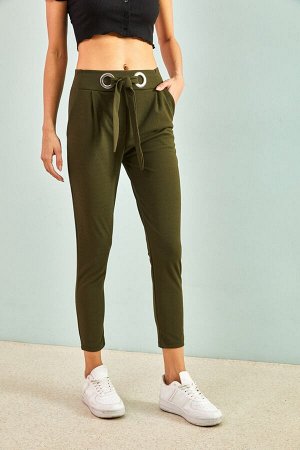 Женские брюки с люверсами и поясом 30701050