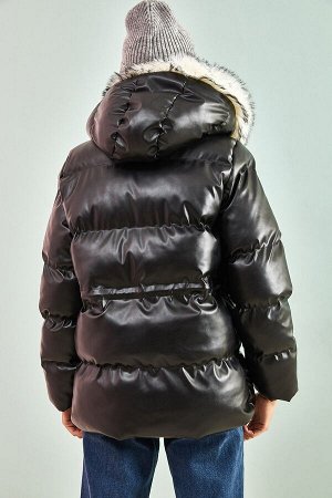 Женское меховое кожаное пальто-пуховик с капюшоном