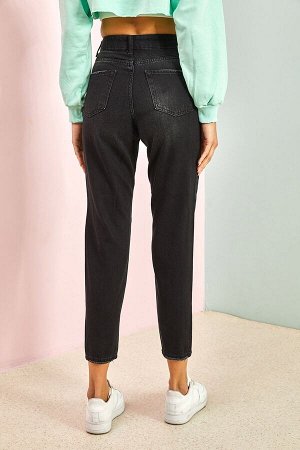 Женские джинсы с разрезами до колен и узором 30601070