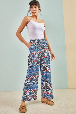 Женские широкие брюки с разноцветным рисунком 30951028