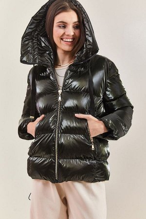 Женская пуховая куртка с капюшоном Astronaut 40301034