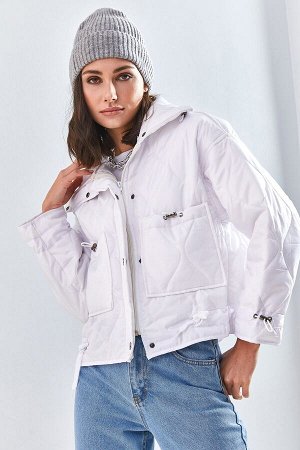 Женское короткое стеганое пальто с двойными карманами 8236