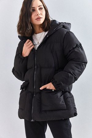 Женская пуховая куртка с капюшоном и 4 карманами 40101069