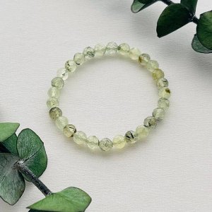 Браслет из Пренита огранка
