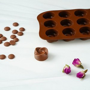 Форма для шоколада Доляна «Завиток», 21,5x11,5 см, 15 ячеек (d=2,8 см), цвет коричневый