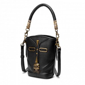 Женская сумка с декором в стиле стимпанк