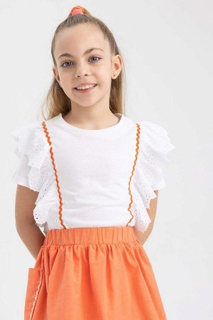 Приталенная футболка с коротким рукавом и вышивкой для девочек