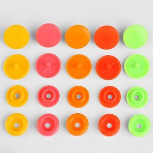 Набор пластиковых кнопок d = 12 мм, 180 шт, в органайзере «Цветок», d = 15,8 ? 2,5 см