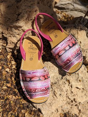 Абаркасы avarca menorquina · 377av · fuxia-6