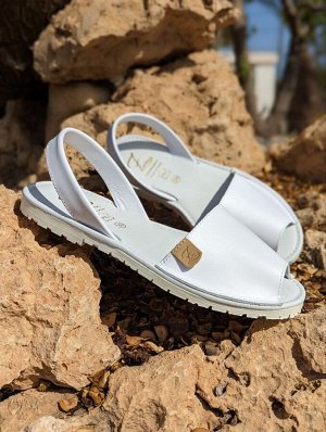 АБАРКАСЫ - ZAPATOS AB.ZAPATOS · 320-8 PC · total blanco