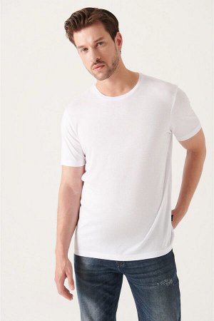 Белая ультрамягкая хлопковая базовая футболка с круглым вырезом E001171