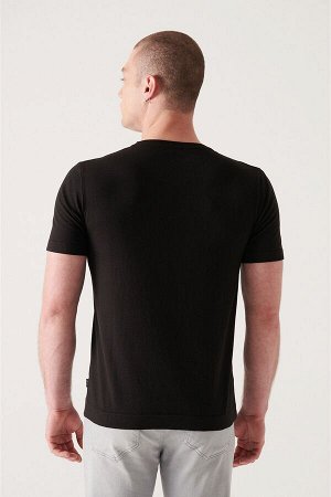 Черная базовая трикотажная футболка с круглым вырезом E005011