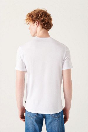 Белая базовая футболка с круглым вырезом из 100 % хлопка E001000