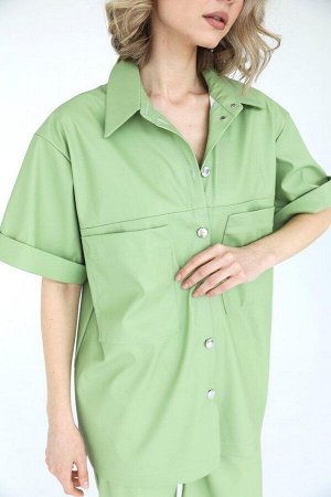 Рубашка из экокожи, цвет зеленый