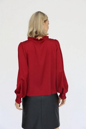 Блузка с декоративными деталями, цвет бордовый