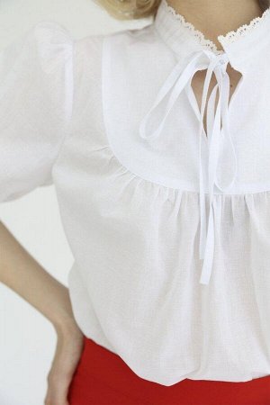 Блузка с отделкой из кружева, цвет белый