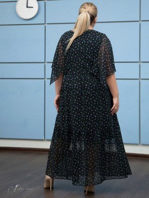 Платье Шикарное длинное платье в романтическом стиле из вискозного шифона. Рисунок на ткани, выполнен в технике digital. Модель с фигурно отрезанным лифом и высокой оборкой по низу. Линия горловины У-