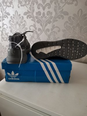 Кроссовки мужские Adidas 43 р