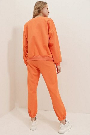 happinessistanbul Женский базовый спортивный костюм оранжевого цвета с круглым вырезом и эластичной пряжей из двух нитей ALC-507-669-001