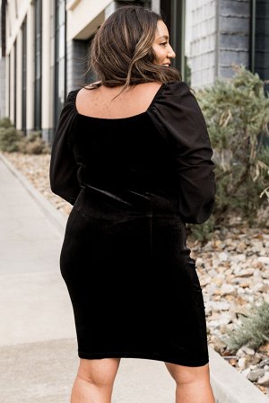 Черное бархатное платье плюс сайз в обтяжку