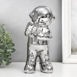 Сувенир керамика подставка под бокал "Космонавт" серебро 10х14х22 см