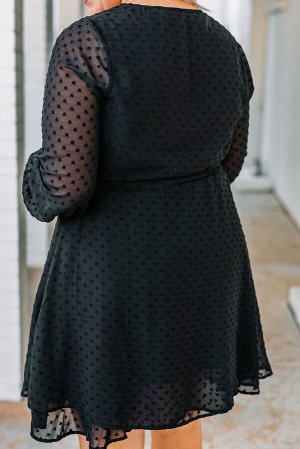 Черное шифоновое платье плюс сайз в швейцарский горошек