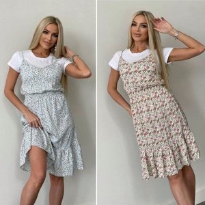 Летний комплект: Сарафан с цветочным принтом и белая футболка