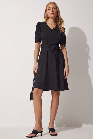 Женское черное расклешенное трикотажное платье с v-образным вырезом и поясом DD01183