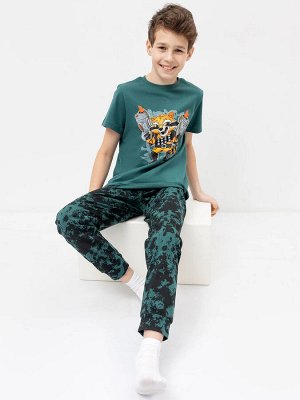 Пижама для мальчиков (футболка, брюки) в зеленом цвете с принтом