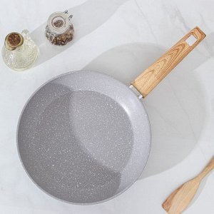 Сковорода Magistro Natural, d=26 см, кованый алюминий, ручка soft-touch, антипригарное покрытие, индукция, серая