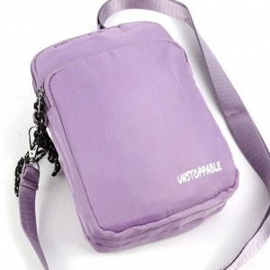 Сумка 12 x 18 x 4 см. Маленькая спортивная текстильная сумка через плечо лилового цвета. Имеет один наружный карман на молнии и два отделения на молниях. 
Максимальная длина наплечного ремня 140 см.