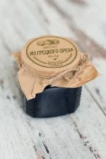 Из зеленого грецкого ореха