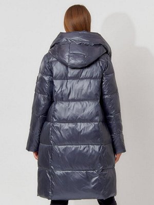 Пальто утепленное с капюшоном зимнее женское  темно-серого цвета 442185TC