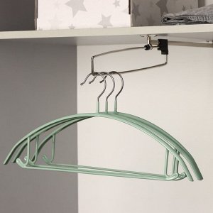Плечики - вешалки для одежды антискользящие Доляна «Мята», 42x20 см, набор 3 шт, цвет зелёный