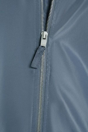 Куртка-бомбер из легкой технической ткани 06683200