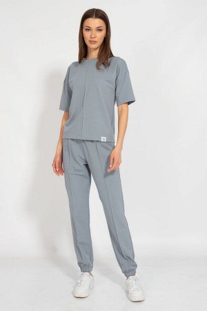 Костюм Костюм Kivviwear 4036403716 серый 
Состав: ПЭ-24%; Хлопок-70%; Эластан-6%;
Сезон: Лето
Рост: 170

Костюм с брюками средней посадки с отделкой в виде канта по деталям переда и карманами в боков