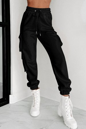 Черные трикотажные брюки с боковыми карманами