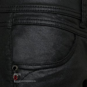 374636, Black