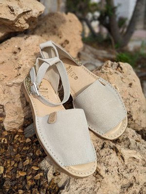 АБАРКАСЫ - ZAPATOS AB.Zapatos · 966 · CRUDO