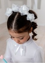 Стильный бант из атласной и капроновой ленты в горошек