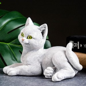 Фигурка гипс «Кошечка лежит», белая, 18x13x13 см